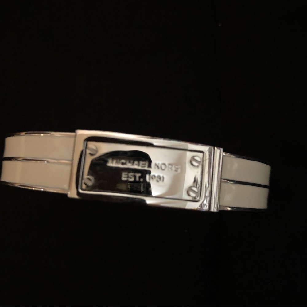 Enamel bangle